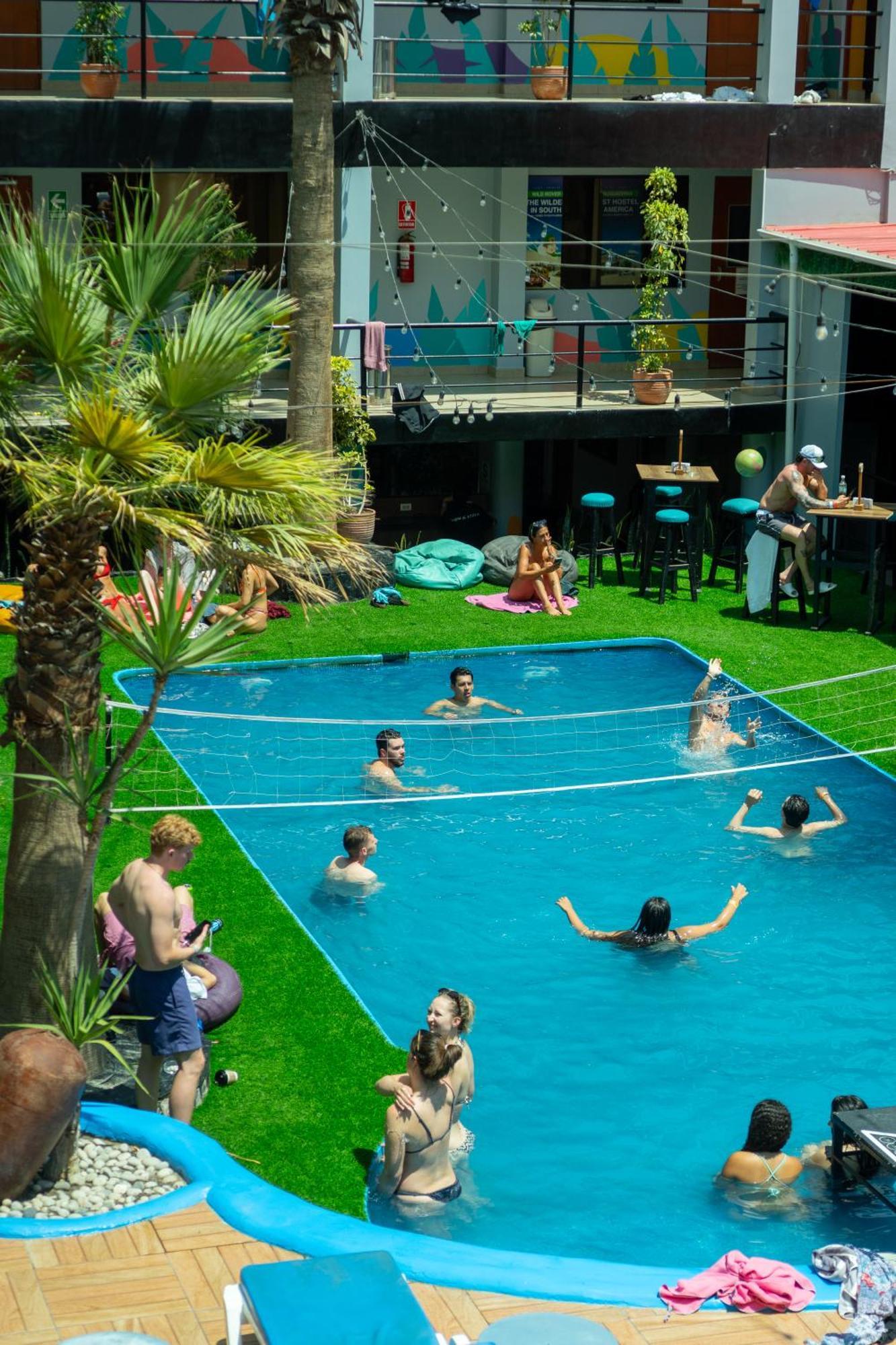 Wild Rover Huacachina إِكا المظهر الخارجي الصورة